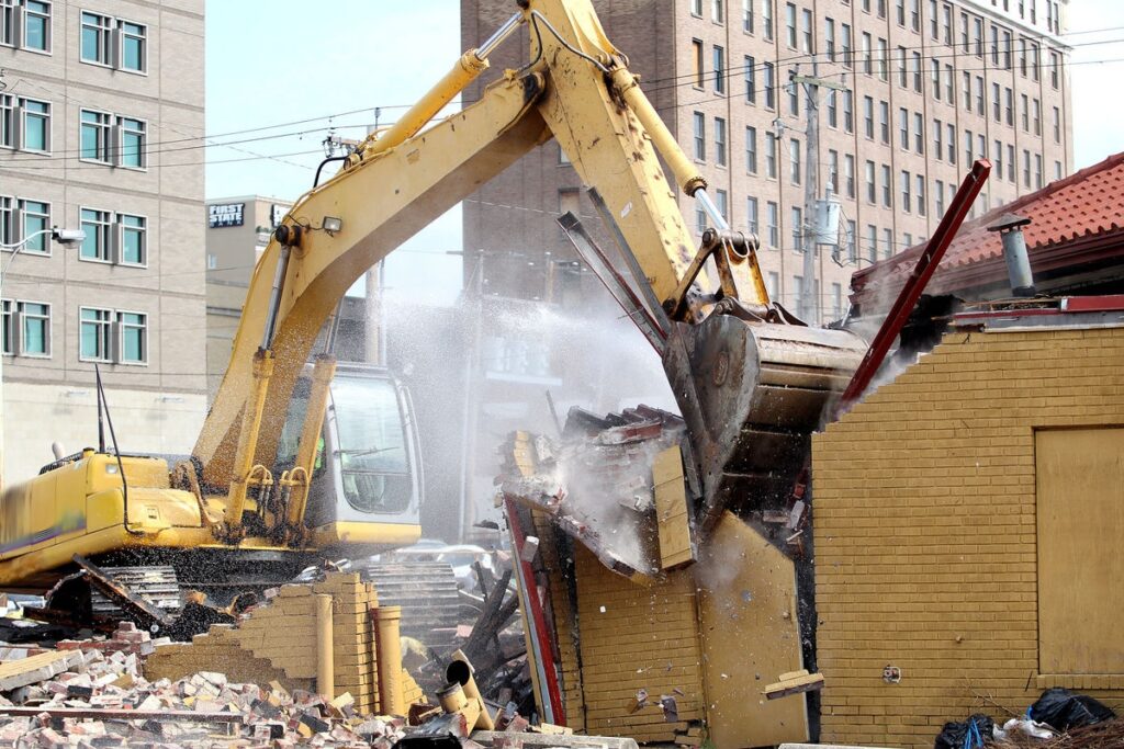 Easy Guide To Hiring The Best Demolition Service Providers