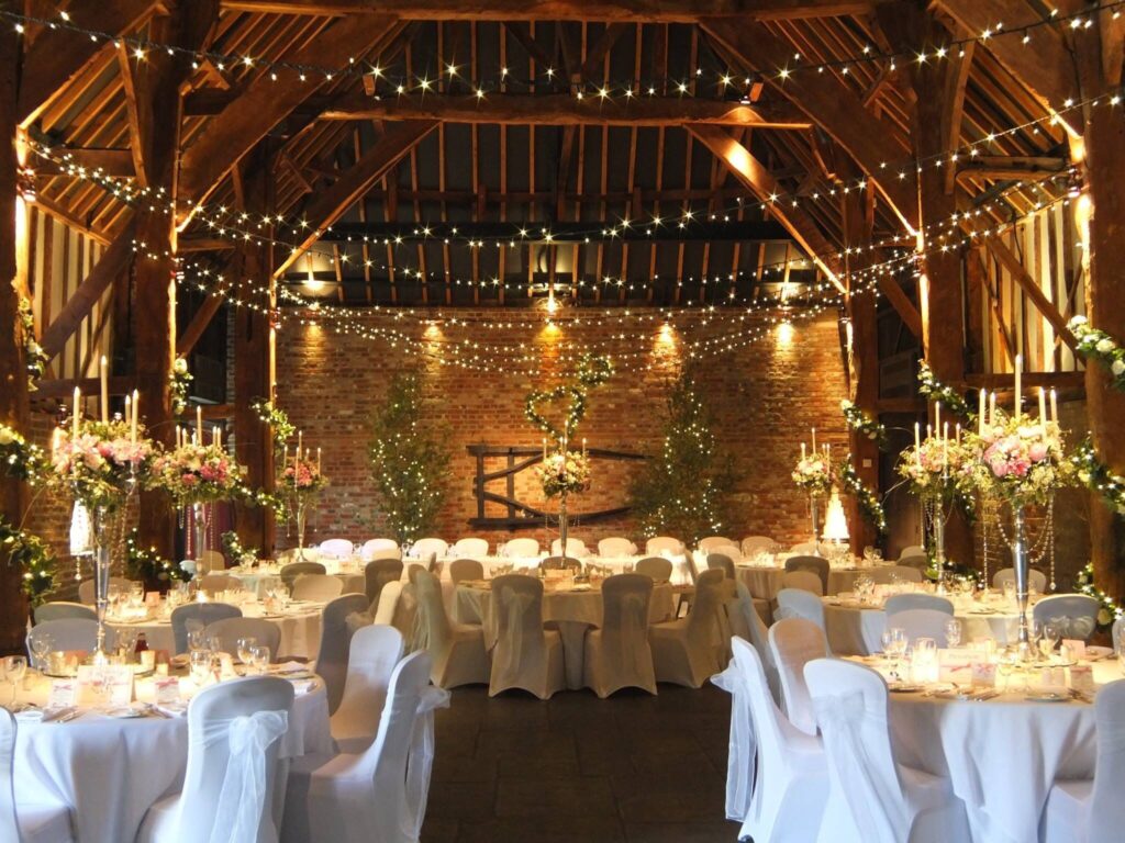 Barn Wedding Venue Essex – A New Place For Hosting Your Big Day